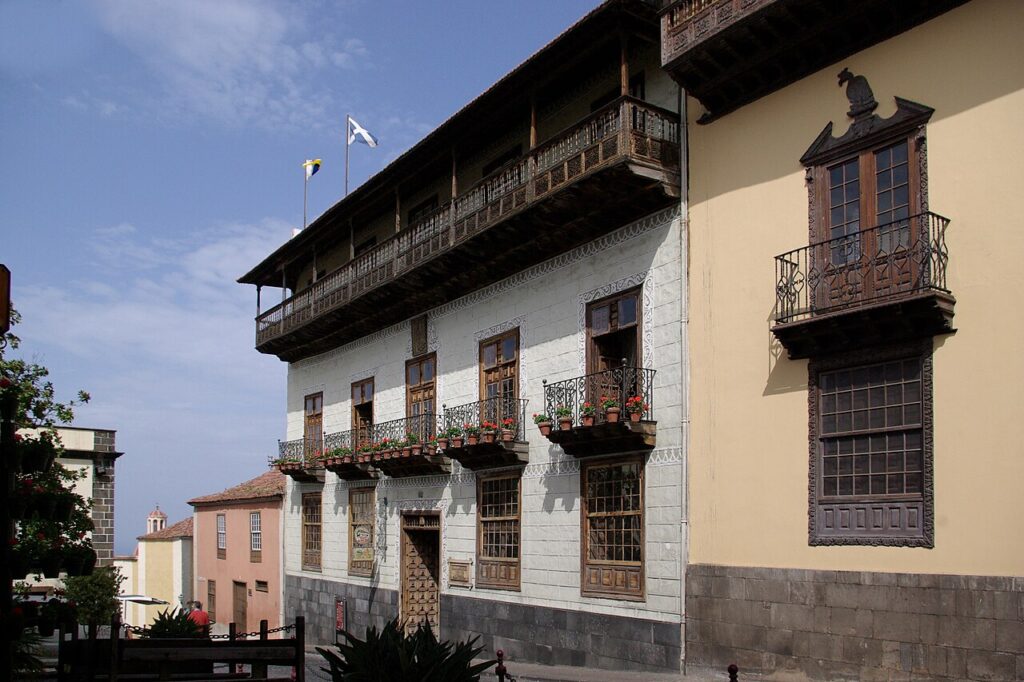 Arquitectura tradicional de la Casa de los Balcones, La Orotava